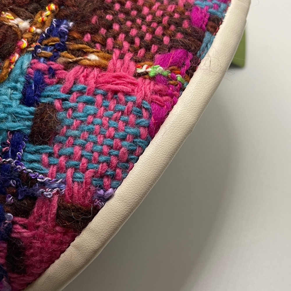 Gucci Pink Tweed Bucket Hat - Picture 9 of 11